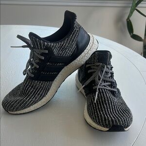 Men’s Adidas Sneakers